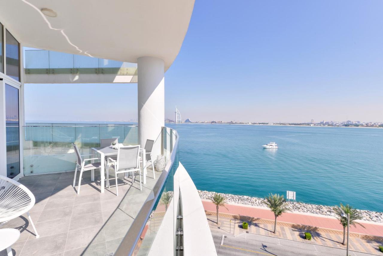 Ultra Luxury Palm - Mina Azizi - Free 5 Star Beach Resorts Access ドバイ エクステリア 写真