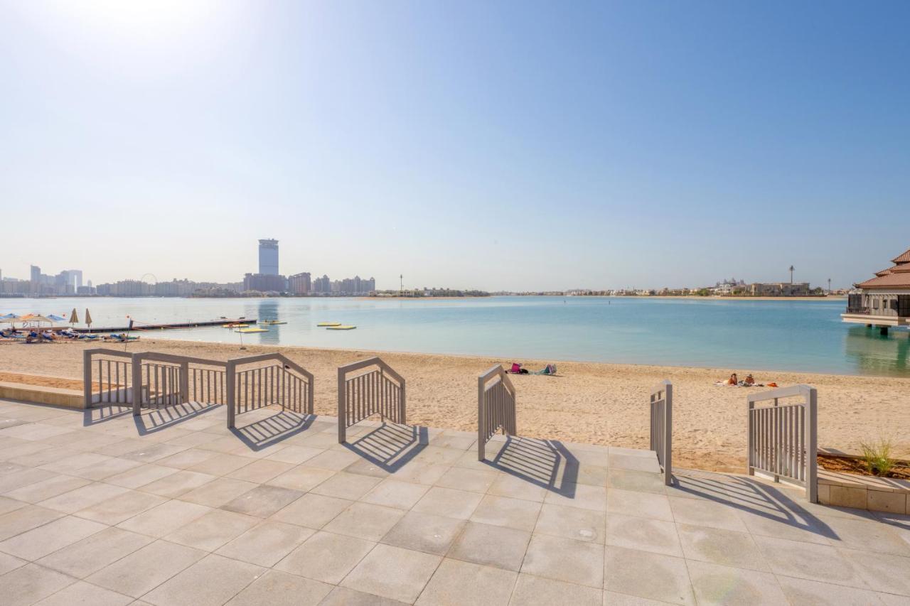 Ultra Luxury Palm - Mina Azizi - Free 5 Star Beach Resorts Access ドバイ エクステリア 写真